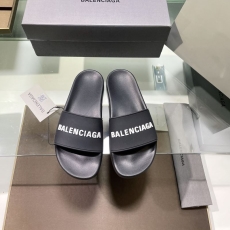 Balenciaga Slippers